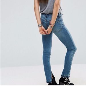 FREE PEOPLE Mid Rise Denim Jeans- 27